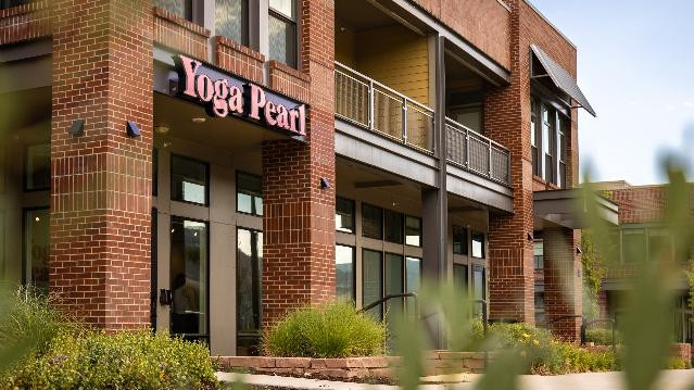 Image 2 from Yoga Pearl North Boulder partner gallery