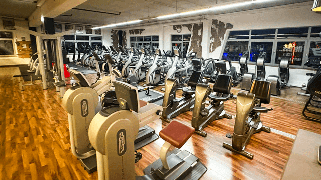 Bild 3 von v8 fitness Soest Partnergalerie