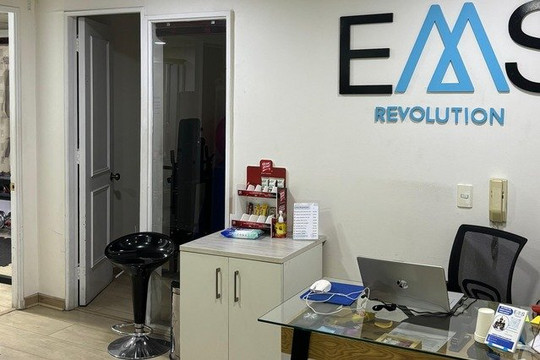 Imagen 2 de la galería del partner EMS REVOLUTION PROVIDENCIA