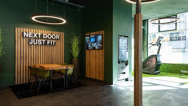 Bild 3 von NEXT DOOR 02 GmbH & Co KG Partnergalerie