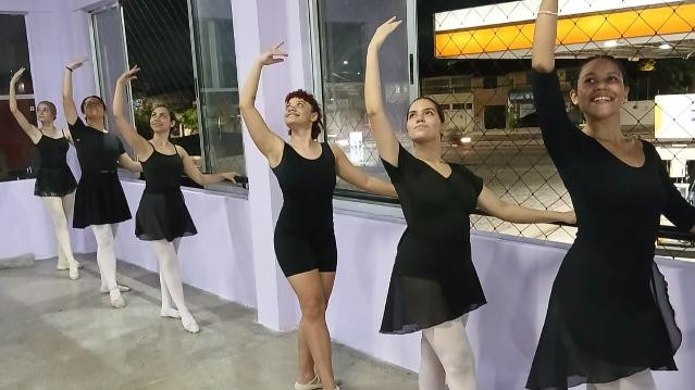 Imagem 3 da galeria do parceiro Studio Linda Bailarina de Dança