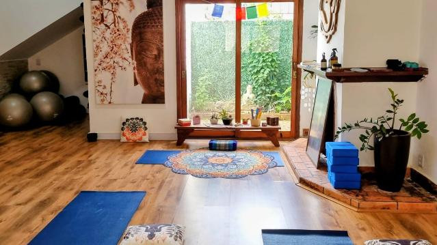Imagem 1 da galeria do parceiro Yoga Studio Flow - Canoas