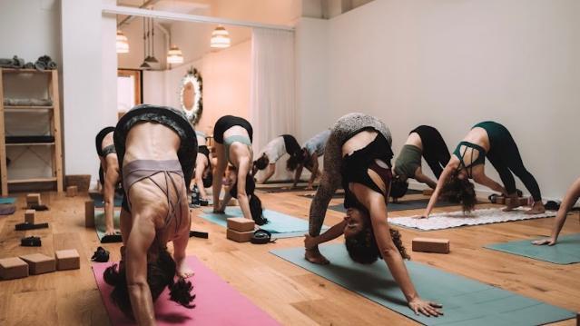 Imagen 3 de la galería del partner Aimah Yoga