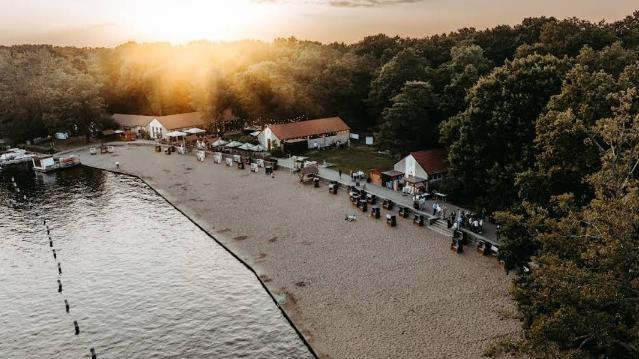 Bild 2 von Strandbad Wendenschloss Partnergalerie