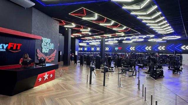 Imagem 1 da galeria do parceiro SkyFit Academia - Bento Ferreira