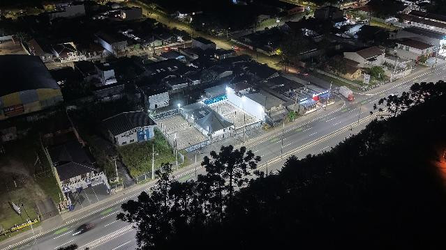 Imagem 1 da galeria do parceiro Água - Beach Sports