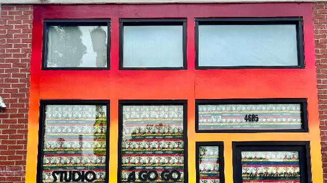 Image 2 from Studio á Go Go partner gallery