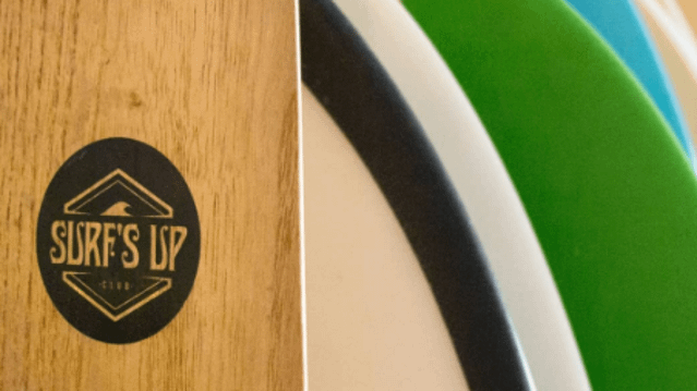 Imagem 2 da galeria do parceiro Surf’s Up Club - Aura Hostel