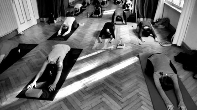Bild 3 von grow.deep - Pilates- & Yogaflows I Breathwork I Kindersport Partnergalerie