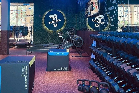 Image 1 from TULUKA Hallandale partner gallery