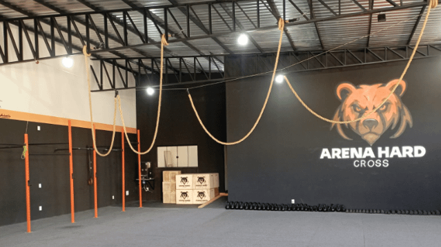 Imagem 1 da galeria do parceiro Arena Hard