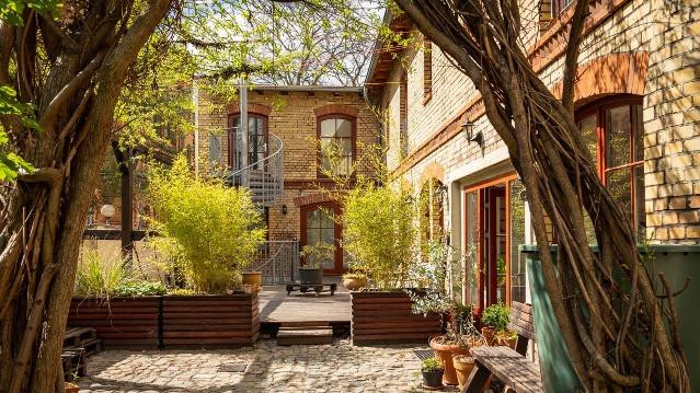 Bild 2 von Synchrony Therapy Partnergalerie