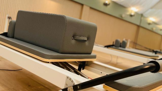 Bild 3 von Pilates by Tschusov, me Cloppenburg Partnergalerie