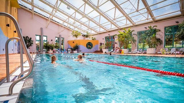 Bild 1 von Webalu Hallen- und Freibad Partnergalerie