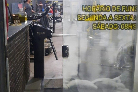 Imagem 3 da galeria do parceiro Academia World Physics