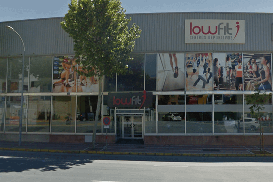 Imagen 2 de la galería del partner Lowfit Dos Hermanas