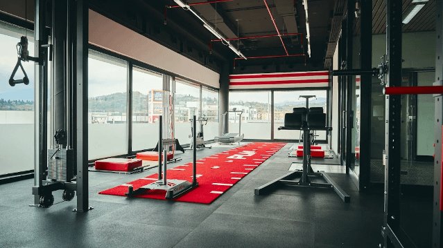 Immagine 2 dalla galleria del partner PLM Fit Curno - Sala Pesi con Personal Trainer
