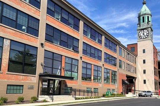 Image 2 from Steamtown Hot Yoga & Barre partner gallery