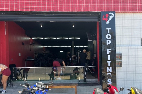 Imagem 2 da galeria do parceiro ACADEMIA TOP FITNESS