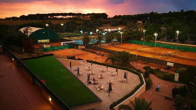 Immagine 2 dalla galleria del partner Empire Sport & Resort