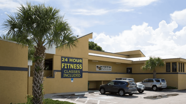 Image 2 from Englewood Fitness partner gallery