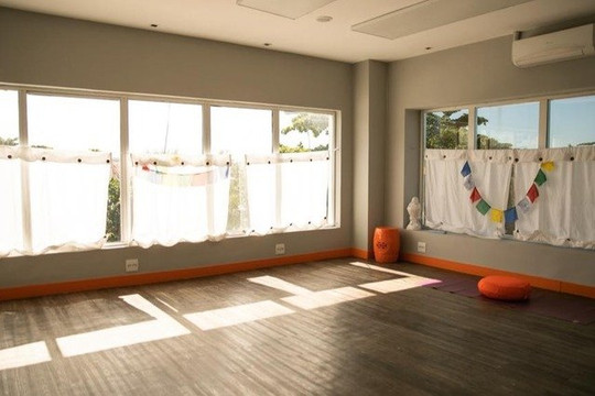 Imagem 3 da galeria do parceiro Hot Yoga One - Barra