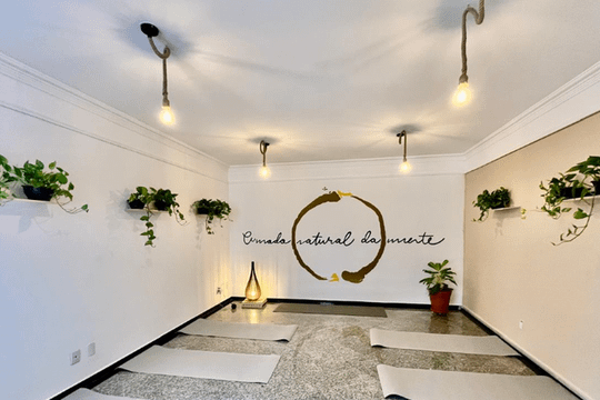 Imagem 1 da galeria do parceiro Shala Yoga Studio de Yoga e Meditação