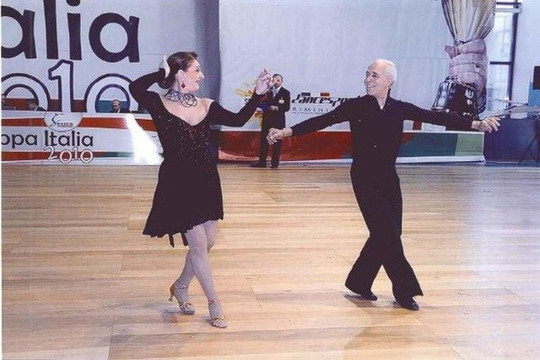 Immagine 1 dalla galleria del partner Show Dance Club