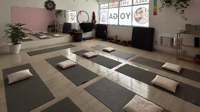 Imagem 1 da galeria do parceiro Estúdio de Yoga Agatha Mendes