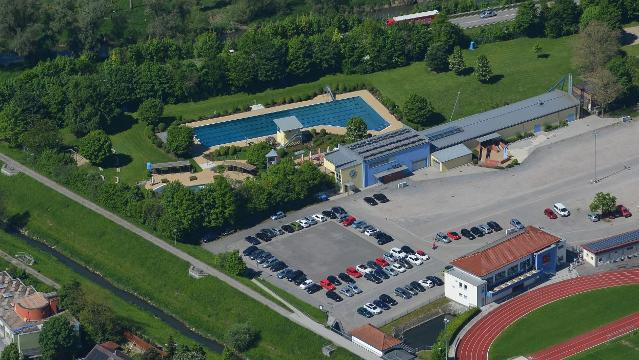 Bild 2 von Freibad Bogen Partnergalerie