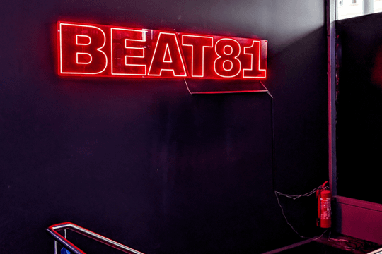 Bild 2 von BEAT81 - Poccistraße (Indoor) Partnergalerie