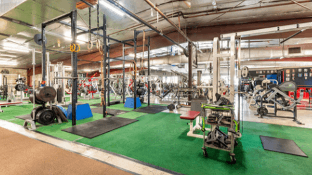 Image 3 from Iron Hawaiian Fitness partner gallery