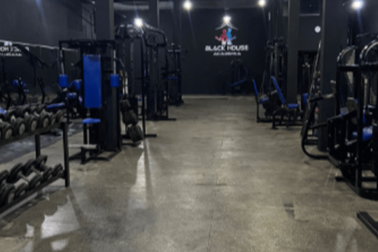 Imagem 3 da galeria do parceiro Black House Academia