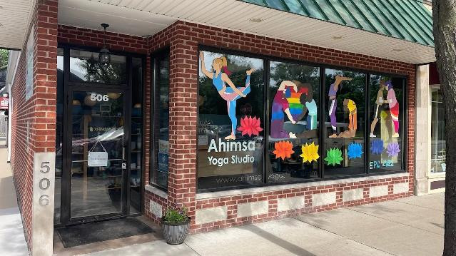Image 2 from Ahimsa Yoga Studio Elmhurst partner gallery