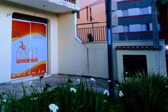 Imagem 2 da galeria do parceiro Studio de Pilates Em Curitiba Talita Alves - Água Verde