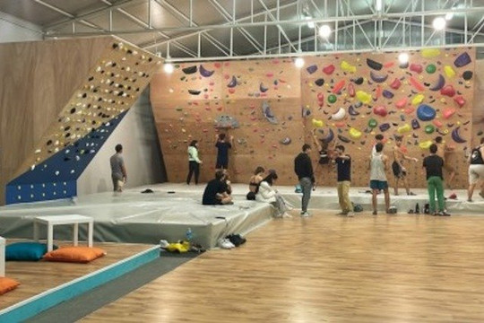 Immagine 3 dalla galleria del partner Double Dyno Climbing School