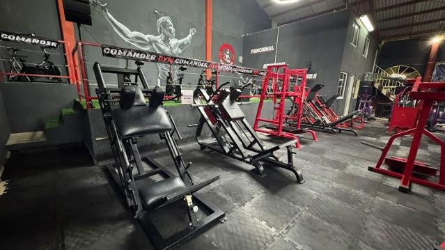 Imagen 2 de la galería del partner Comander Gym