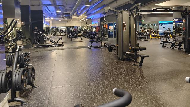 Imagen 1 de la galería del partner Vivagym Las Rosas