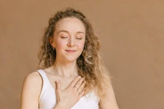 Bild 1 von Nourish Yoga Partnergalerie