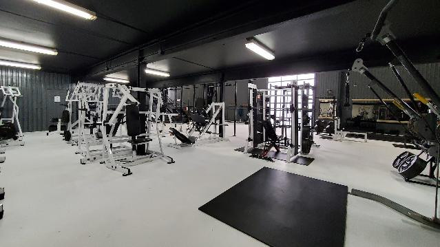 Image 1 de la galerie du partenaire Hard Knocks Listowel