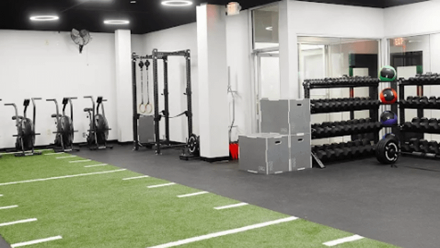 Image 1 from Oak and Iron Fitness Cary partner gallery