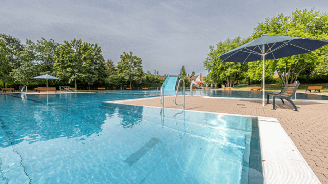 Bild 3 von Freibad St. Georgen Partnergalerie