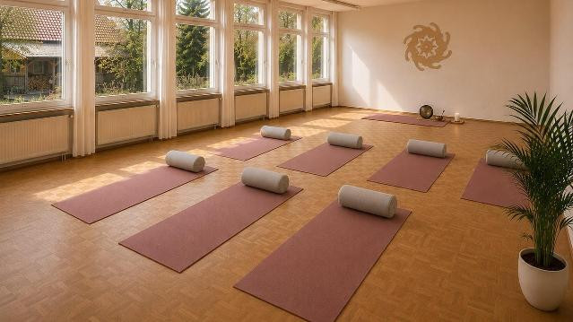 Bild 3 von Yoga Yourself - Ottobrunn Partnergalerie