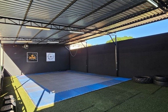 Imagem 1 da galeria do parceiro Chute Boxe Coliseu (Zona 3)