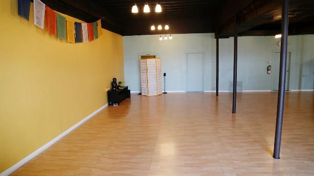 Image 3 from Ahimsa Yoga Studio Oak Park partner gallery