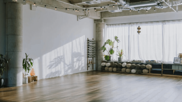 Image 2 from Meta Yoga partner gallery