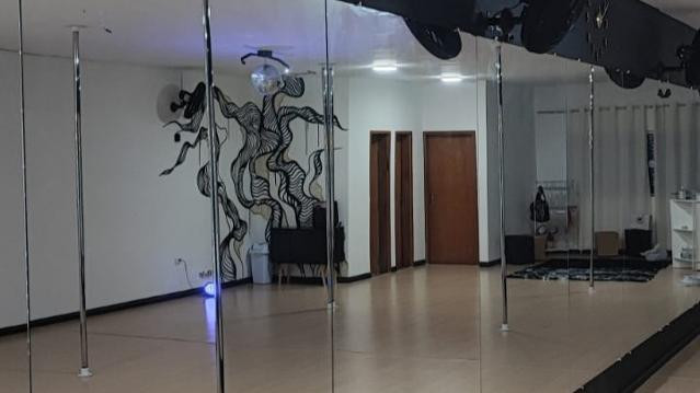 Imagem 3 da galeria do parceiro Golden Dark Studio