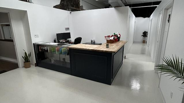 Image 3 from Kewanee Warehouse partner gallery