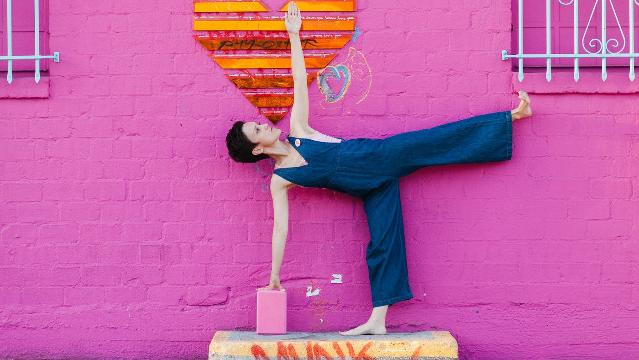 Image 1 from Studio MoMu partner gallery