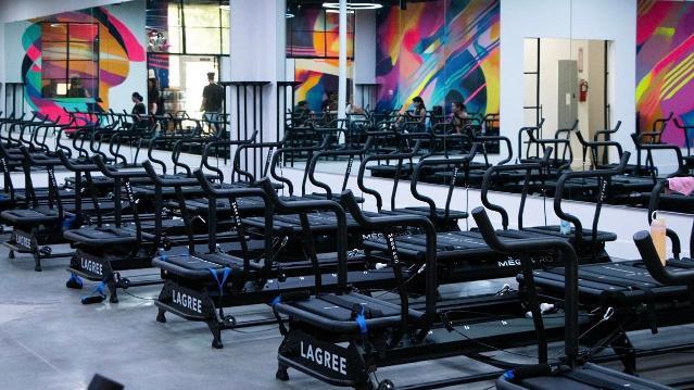 Image 1 from Lagreeology partner gallery